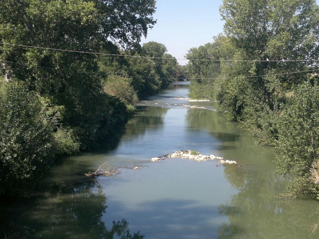 River Melody Bettona Ngoại thất bức ảnh